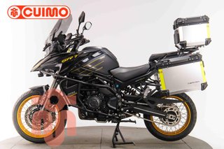 QJ MOTOR SRT 900 SX