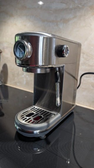 Máquina de café Hibrew H10B + Kit Barista