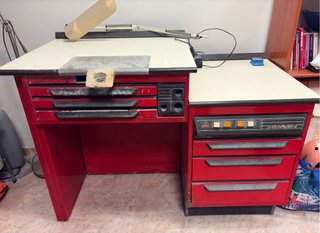 Mesa de protesis dental  metalica