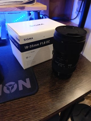 Sigma 18-35mm f/1.8 DC Objetivo EF