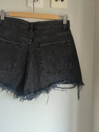 Shorts vaqueros  Zara