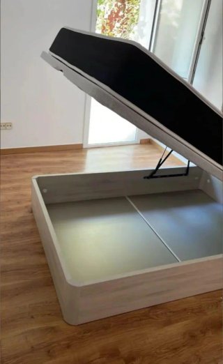 Letto a scomparsa con materassi viscoelastici
