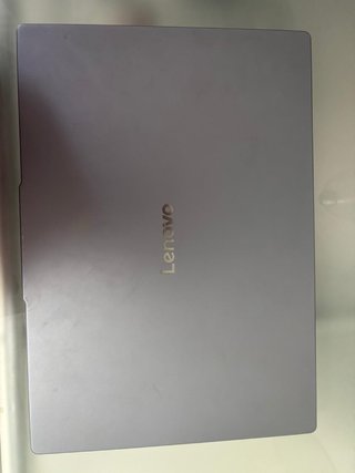 Portátil Lenovo IdeaPad Slim 3 16IRH10 de 16”