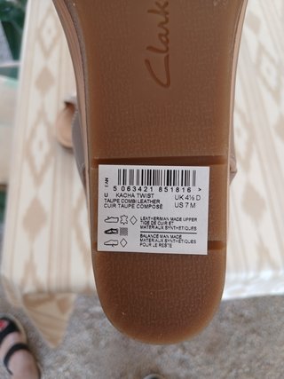 Sandalias Clarks Talla 37.5 Beige/Oro