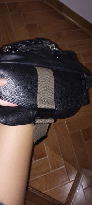 Borsa Diesel nera in pelle.