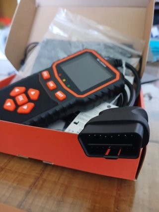 Escáner Diagnóstico OBD2 Neuzcheck