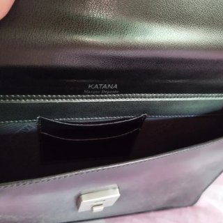 Maletín vintage cuero negro Katana