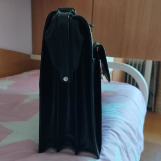 Maletín vintage cuero negro Katana