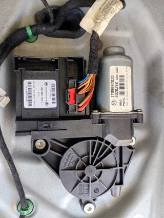 Elevalunas Delantero Izquierdo VW Touran