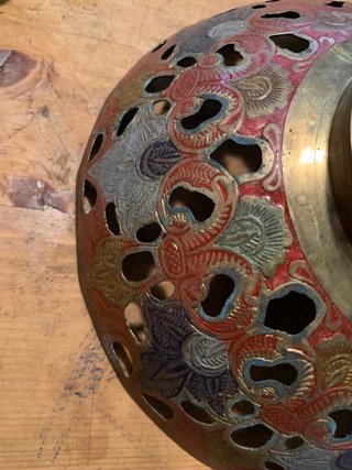 Centrotavola ottone decorato traforato