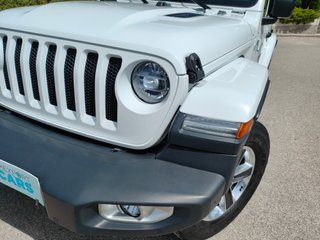 Jeep Wrangler 2.2 CRD Sahara 8ATX E6D