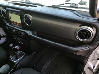 Jeep Wrangler 2.2 CRD Sahara 8ATX E6D