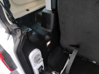 Jeep Wrangler 2.2 CRD Sahara 8ATX E6D