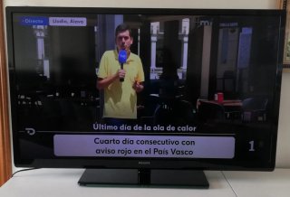 Televisión Philips 40'' Smart TV (40PFL3208H/12)