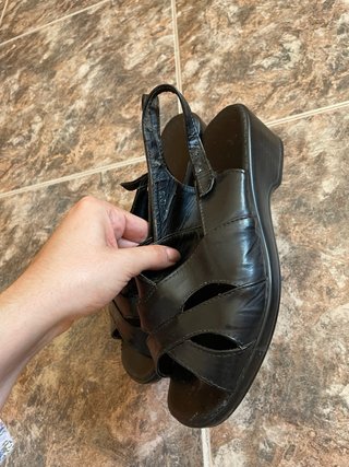 Sandalias negras tiras cruzadas talla 40
