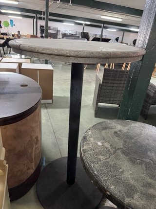 Mesas de bar para exterior