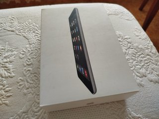 iPad mini 2 Plata + Caja original+ Funda