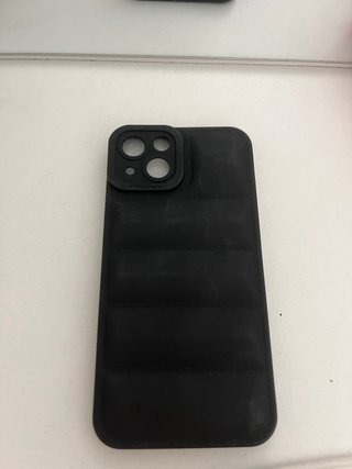 Funda iPhone 13 Negra Acolchada