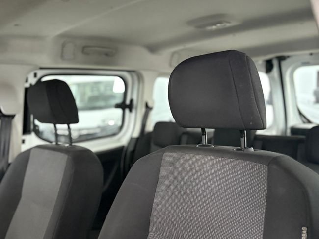 Opel Combo 2020, foto 10