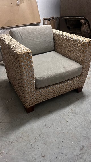 Sillón de exterior mimbre y madera