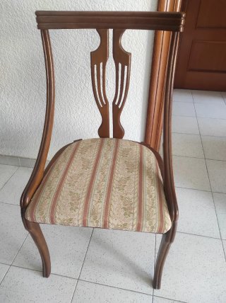 Conjunto mesa comedor extensible y 4 sillas