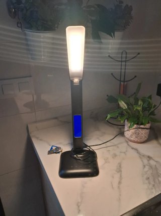 Lámpara Escritorio LED Negra 8W