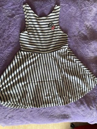 Vestido a rayas para niñas