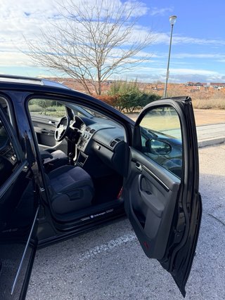 Volkswagen Touran 2014