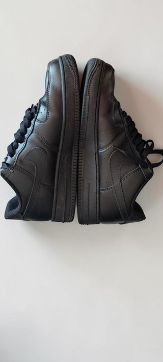 Nike Air Force 1 Negras