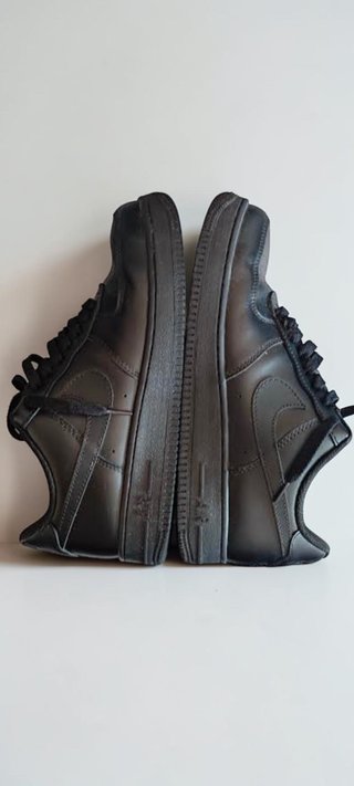 Nike Air Force 1 Negras