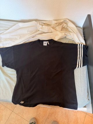 Camiseta Adidas Negra Talla M