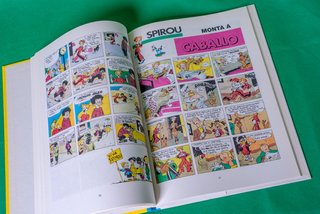 Cómic “4 aventuras de Spirou y Fantasio” Franquin
