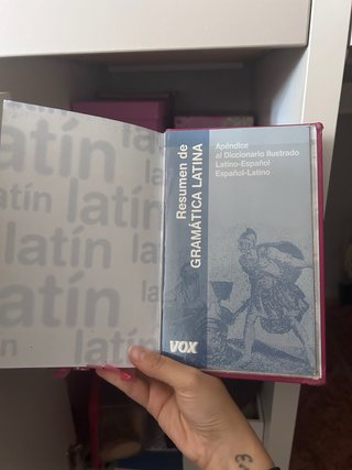 Diccionario Ilustrado Latín. Latino-Español/ Es...