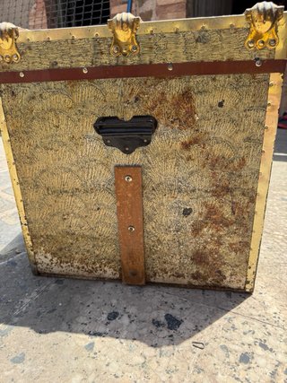 Baúl antiguo para restaurar