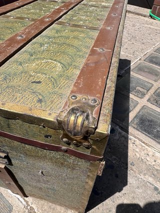 Baúl antiguo para restaurar