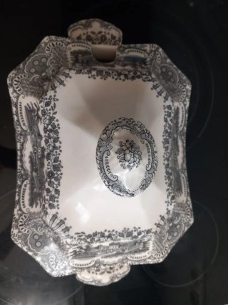 Sopera Cartuja Porcelana
