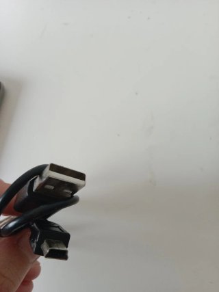 Reproductor MP3 16GB con Cargador