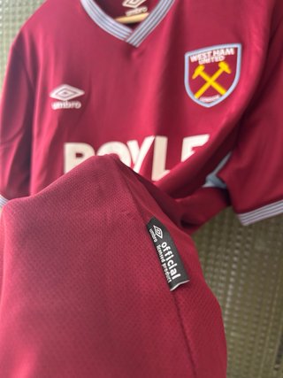 Camiseta West Ham Umbro Local 25/26