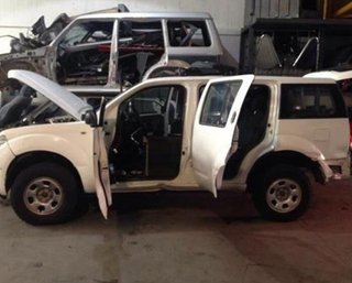 Nissan 48796 paragolpes trasero pathfinder 2.5 dci