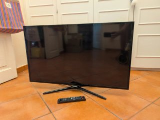 Televisor Samsung 40'' Negro
