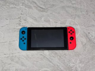 Nintendo Switch Azul/Rojo Poco Uso