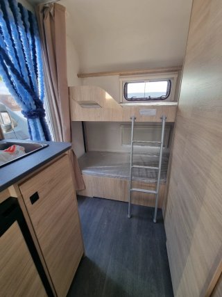 Caravana Sterckeman EASY 366 PE