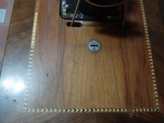 Máquina de coser Sigma antigua