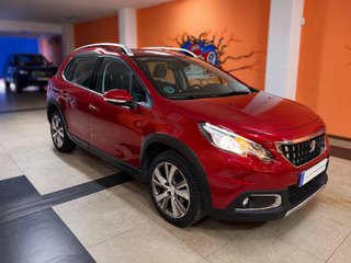 Peugeot 2008 Allure 1.2 110cv AUTOMÁTICO - 2017