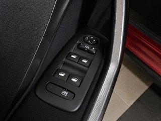 Peugeot 2008 Allure 1.2 110cv AUTOMÁTICO - 2017