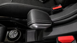Peugeot 2008 Allure 1.2 110cv AUTOMÁTICO - 2017