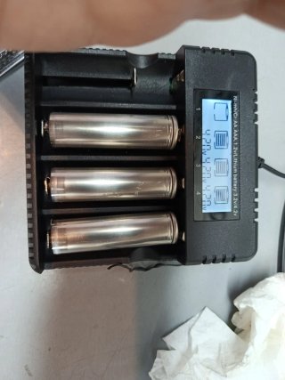 AA AAA Li-ion