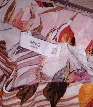 (L) Pantalón corto estampado tropical de Mango