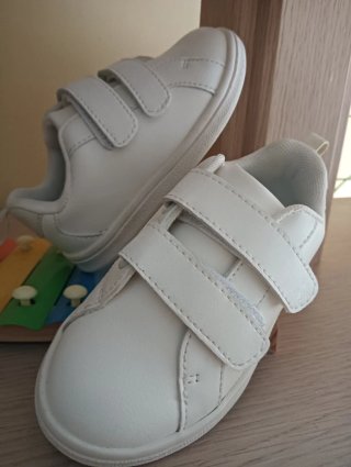 Zapatillas blancas velcro unisex