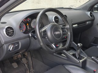 A3 SPORTBACK S-LINE 2.0 TDI CR 140CV * 1 DUEÑO *